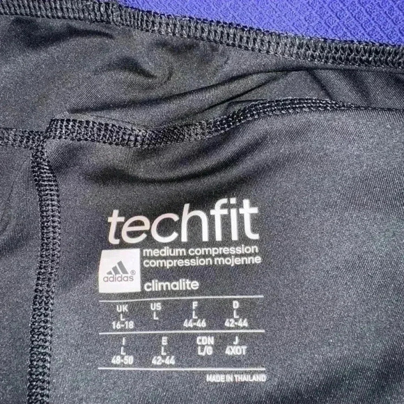 Adidas tech fit gym gear - Picture 5 of 7